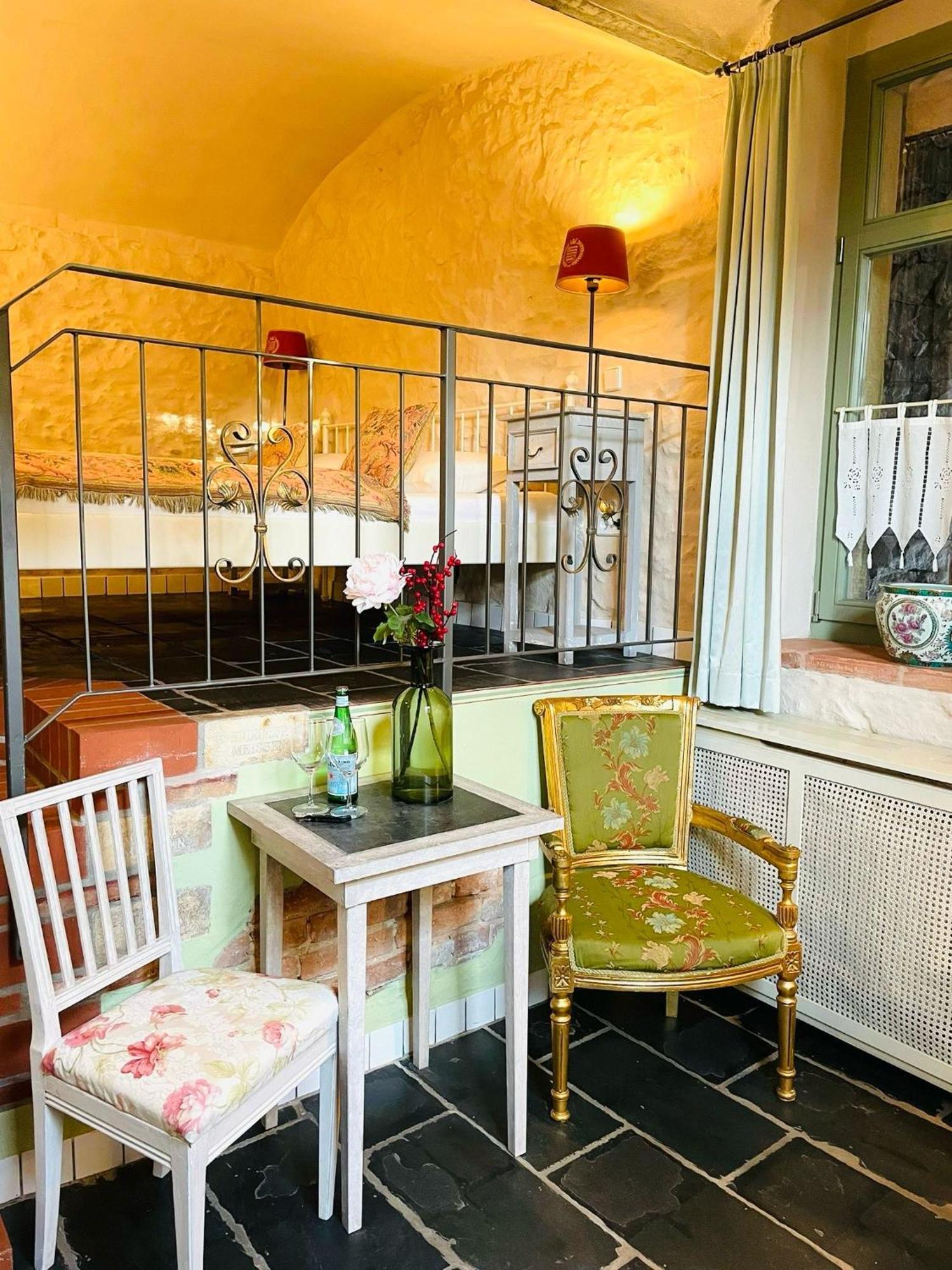 Gaestehaus Schoenitz ไมเซน ภายนอก รูปภาพ
